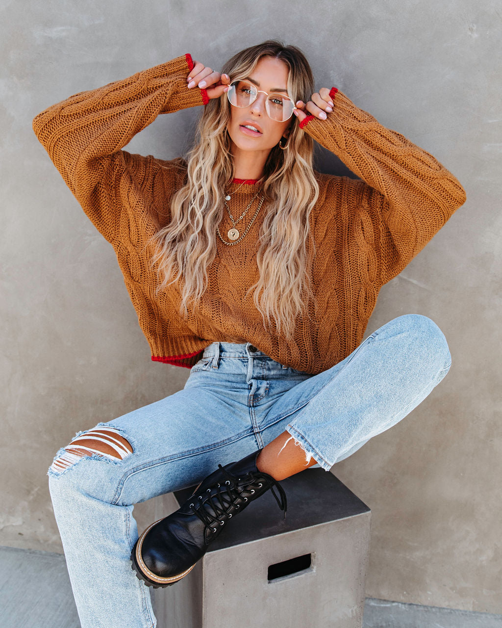 Chicago Strolls Cable Knit Sweater - Camel