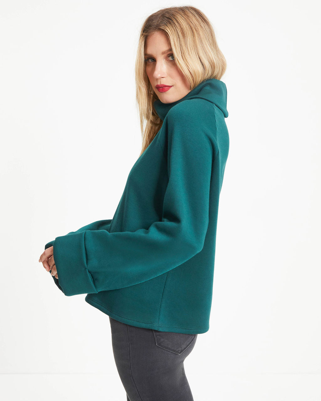 Ezra Turtleneck Pullover Sweater - Hunter Green