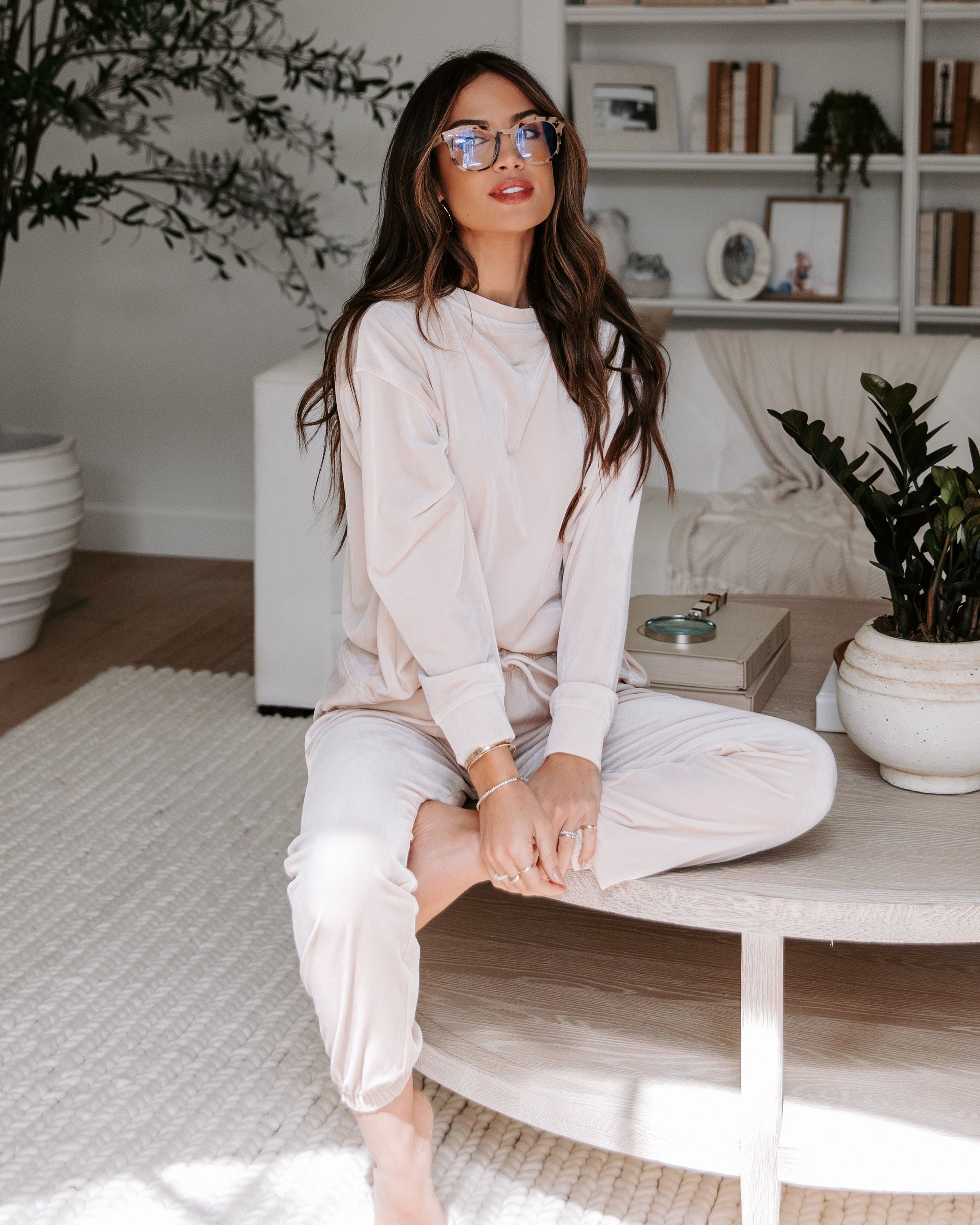 Switch Off Velvet Pullover Sweater - Cream