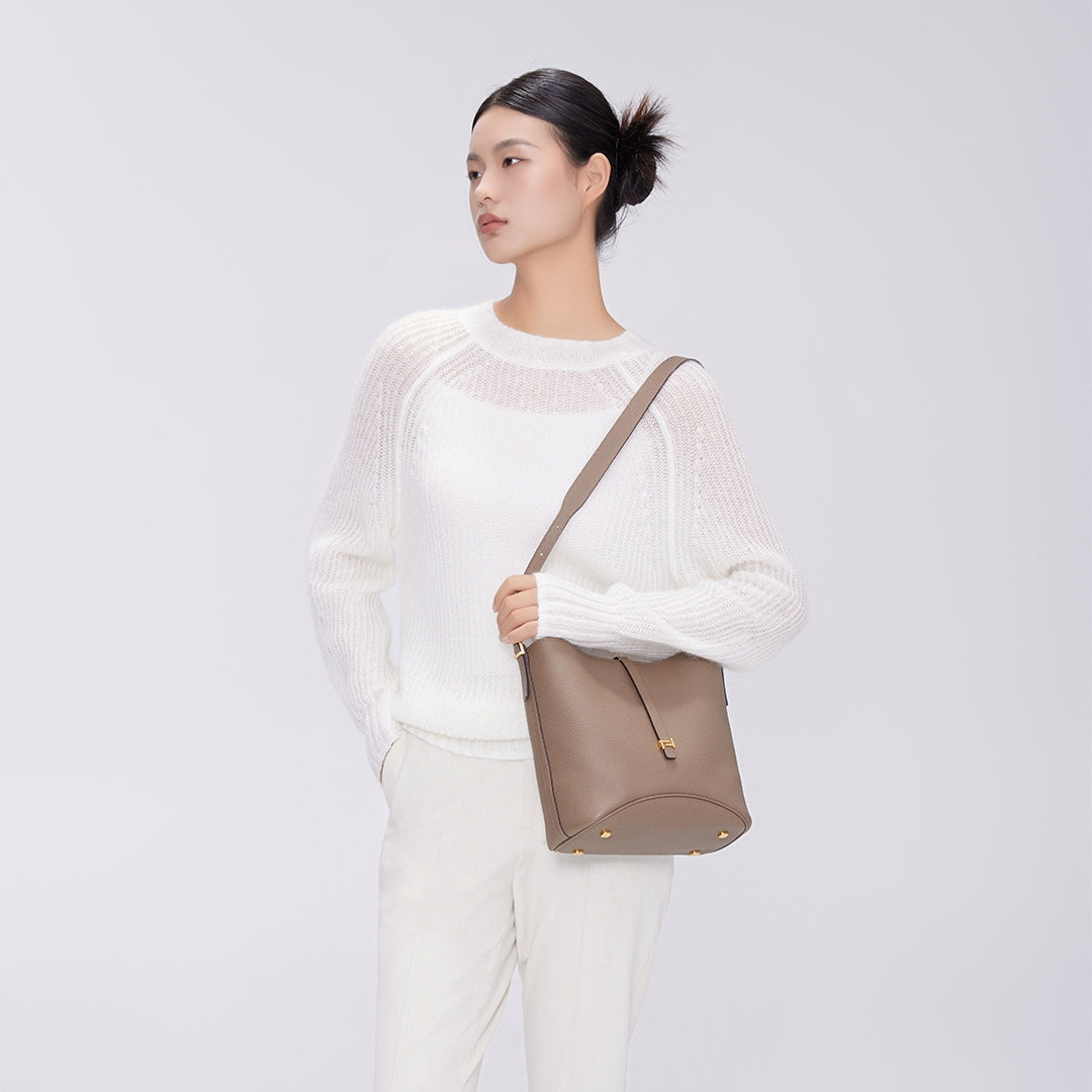 Handmade Etoupe TOGO Leather Bucket Bag