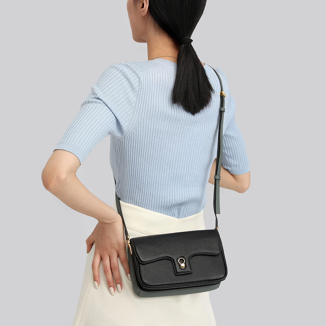 Handmade SWIFT Leather Crossbody Gemini Saddle Bag