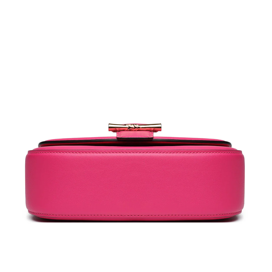 Handmade SWIFT Leather Crossbody Flap Saddle Bag