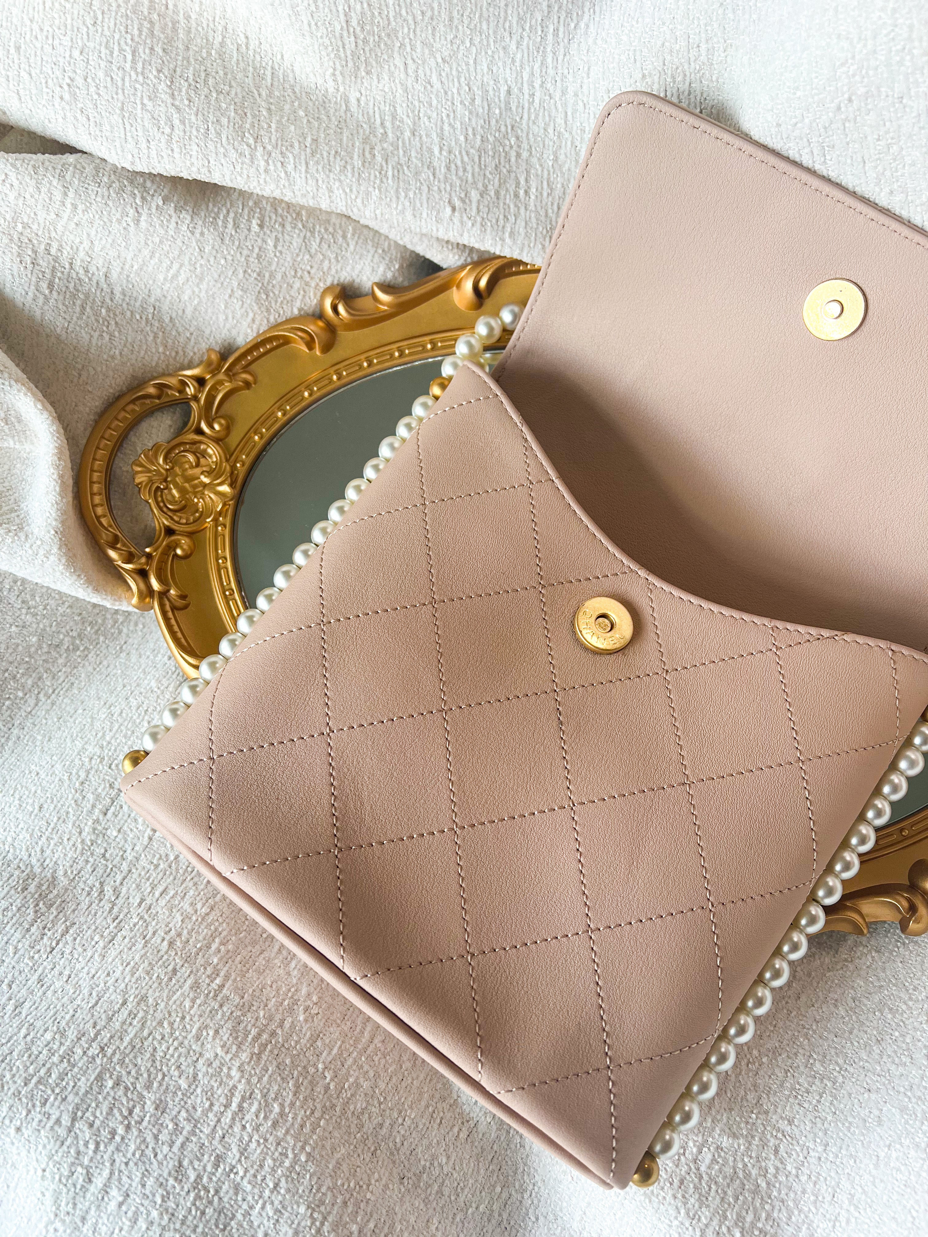 [TOP] CH@NEL Hobo Bag Imitation Pearls Small - Beige - Chanel