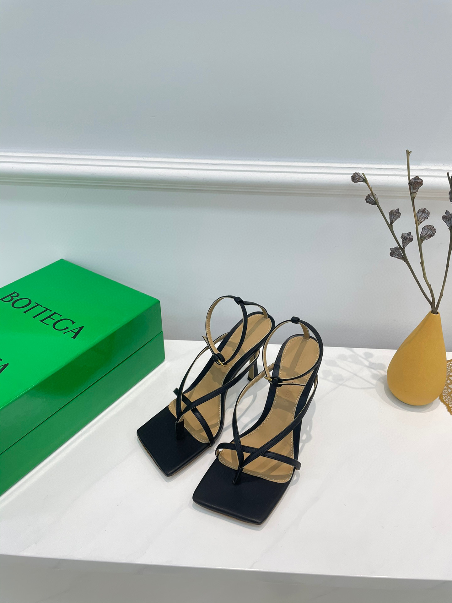 [TOP] B&V Leather sandals Stretch Strap Sandal - 12 Colours - Bottega Veneta