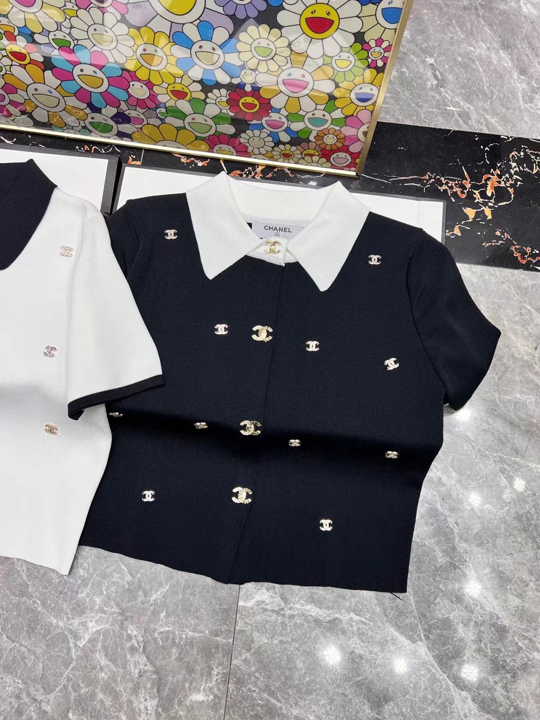 [TOP] CH@NEL  Knitted Short Sleeve Shirt - 2 Color - Chanel