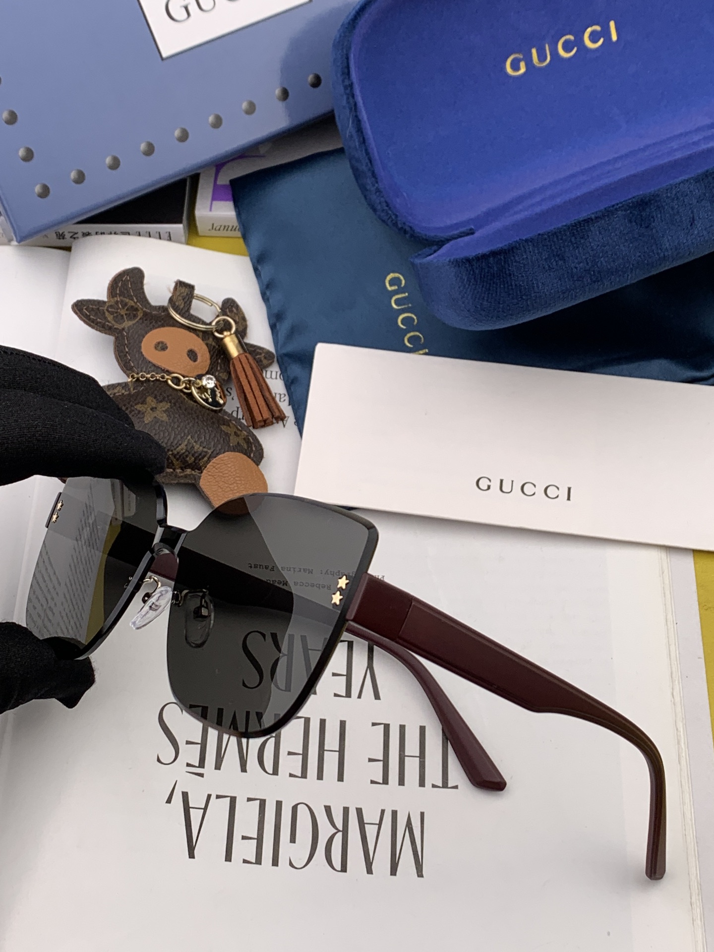 [TOP] Gucci  Sunglasses  - 3 Color - Gucci