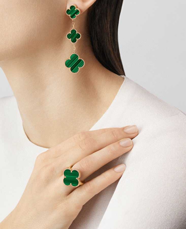 [TOP] V@nCleff Dangle 3 Flowers Earrings - Vancleff