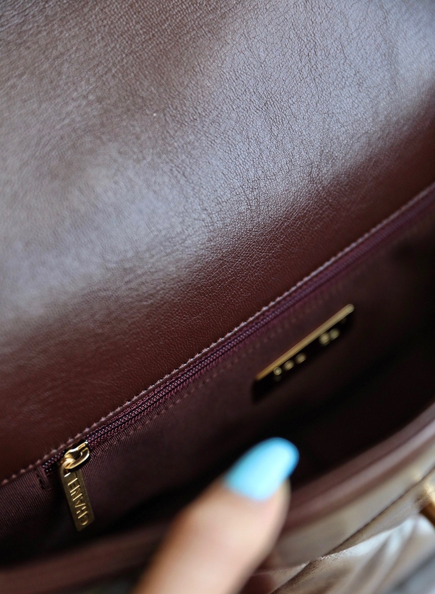 [TOP] CH@NEL 19 Bag Large 30cm - Burgundy - Chanel