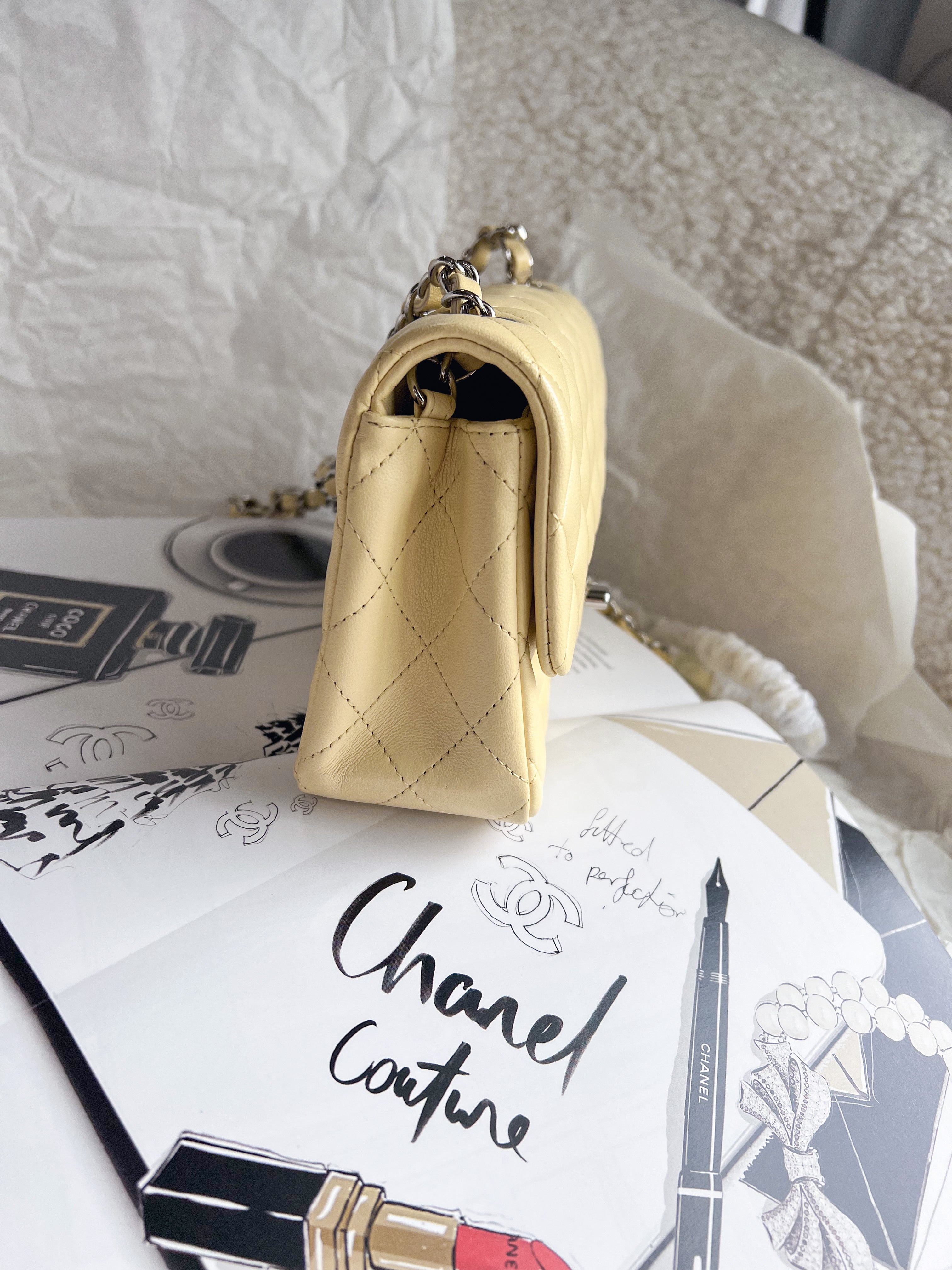 [TOP] CH@NEL Classic Flap Bag Lambskin New Mini - Light Yellow & SHW - Chanel