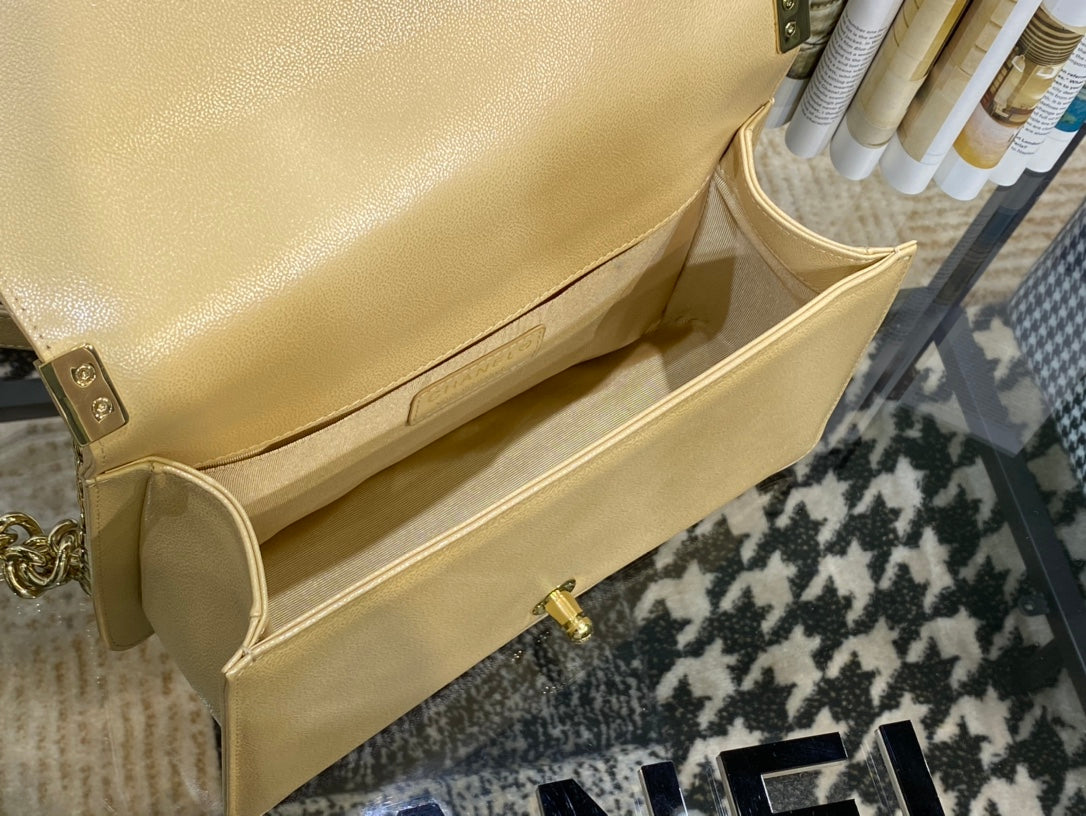 [TOP] CH@NEL Le Boy Bag Caviar Skin Medium - Beige - Chanel