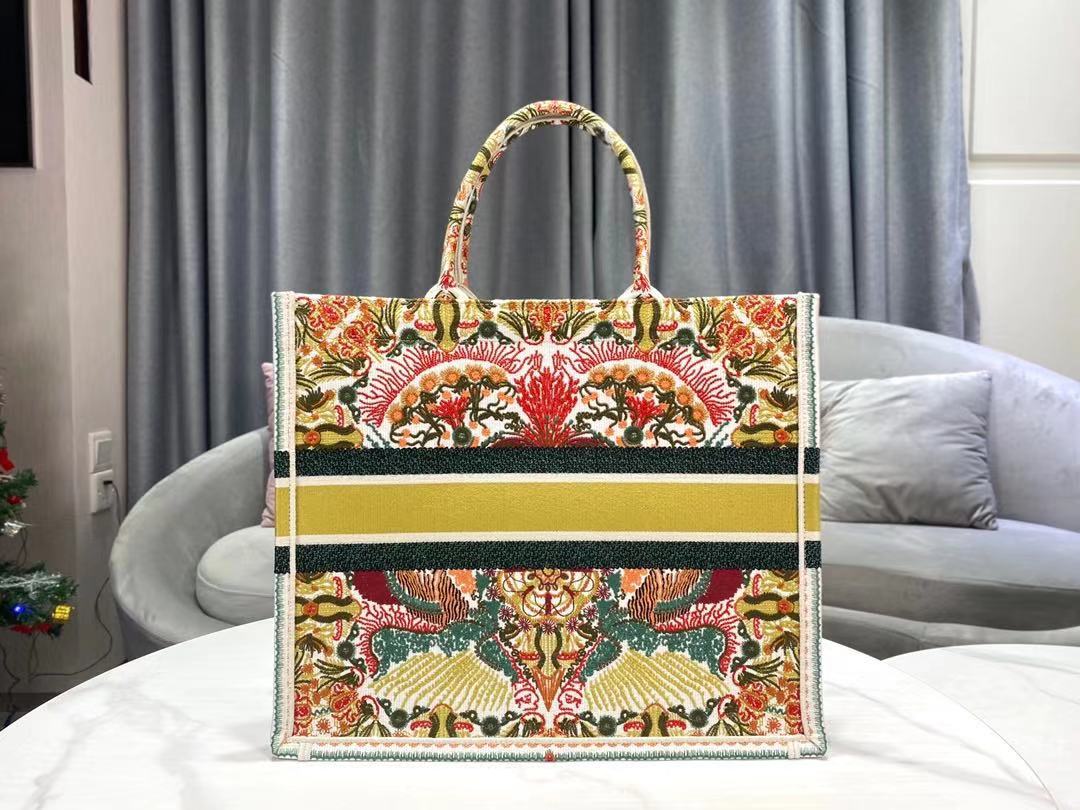 [TOP] D!or Book Tote Bag Large - Multicolored - Christian Dior