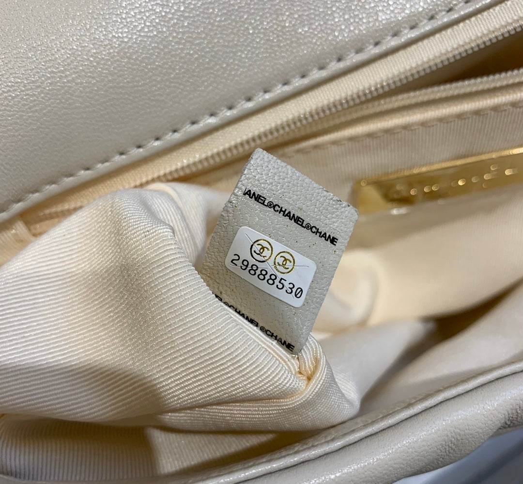 [TOP] CH@NEL 19 Bag Small 26cm - White Grey - Chanel
