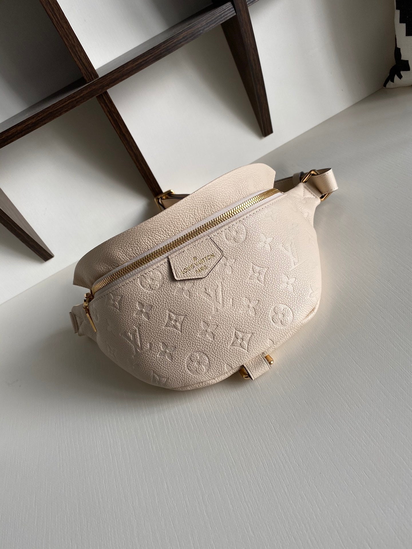 [TOP] L&V L.V BumBag Empreinte - WHITE - LV Louis Vuitton