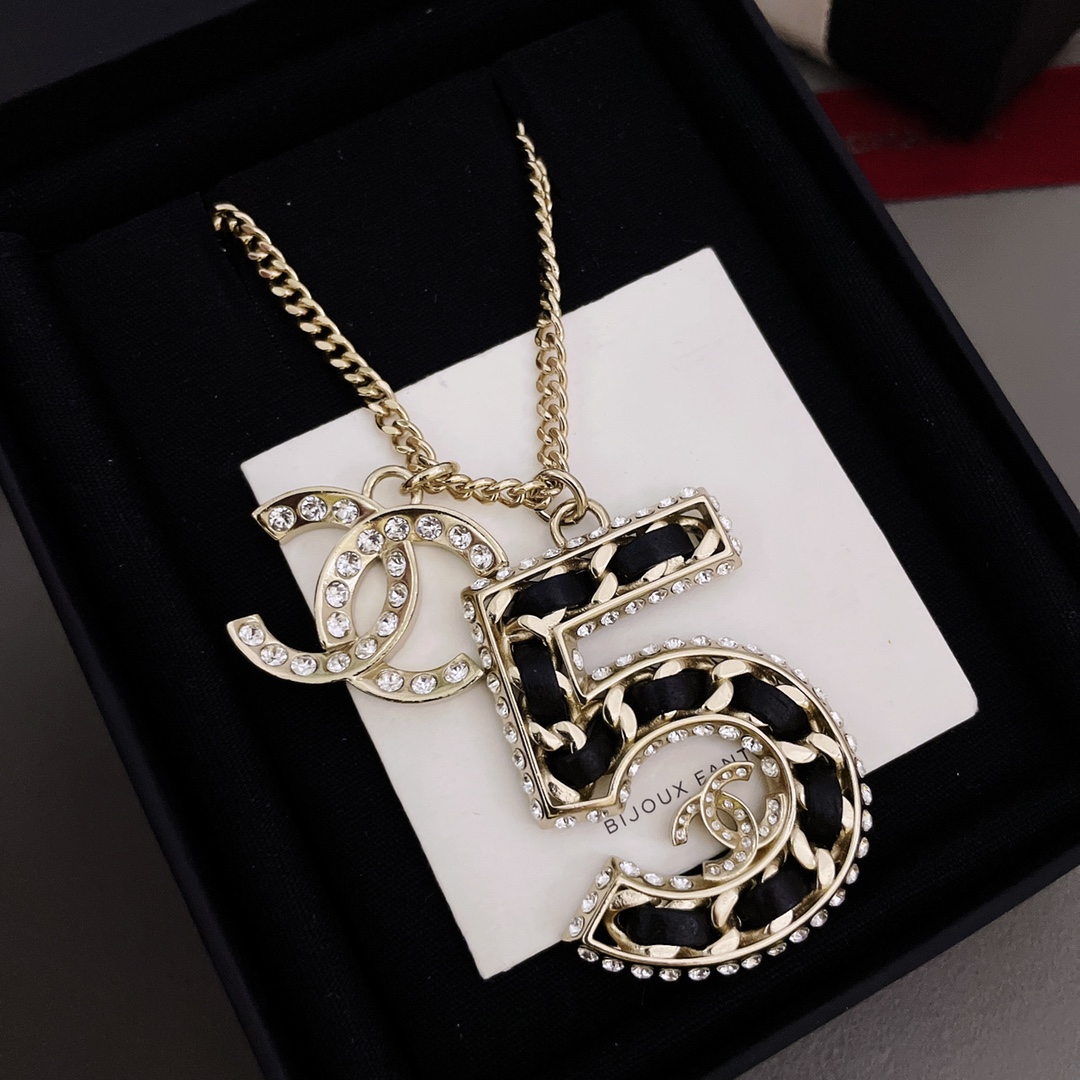 [TOP] CH@NEL Chain Rope Lambskin Number 5 Necklace - Light Gold - Chanel