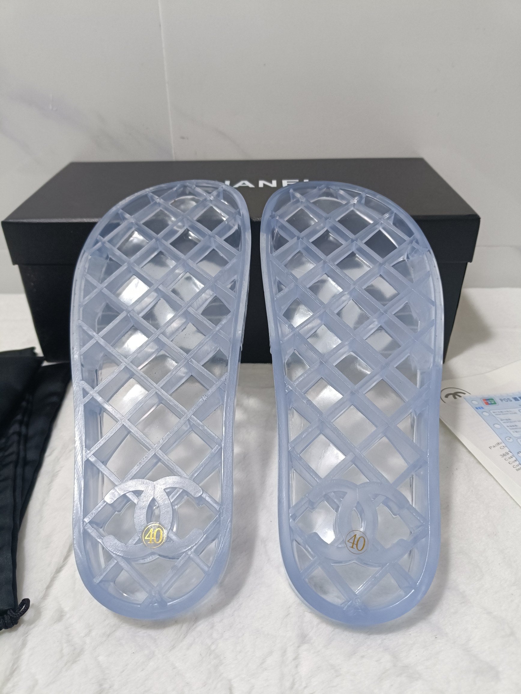 [TOP] CH@NEL Jelly Clear Slides - Clear w White Logo - Chanel