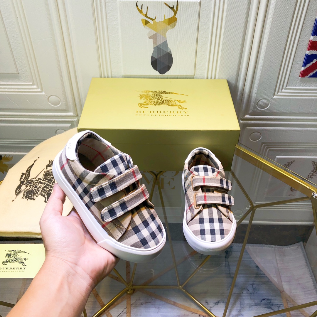 [TOP] BURB€RRY Fabric Sneakers
