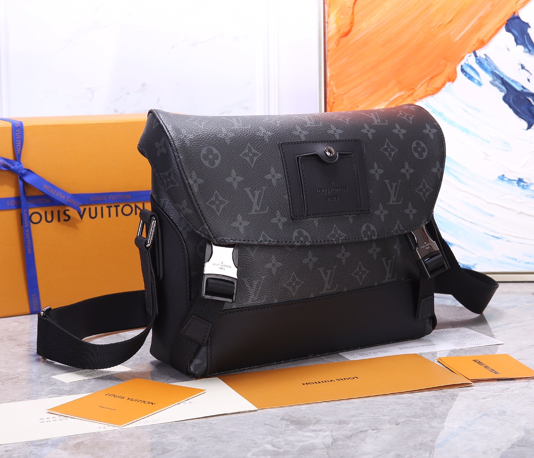 [TOP] L&V Messenger PM Voyager Small Messenger Bag - LV Louis Vuitton