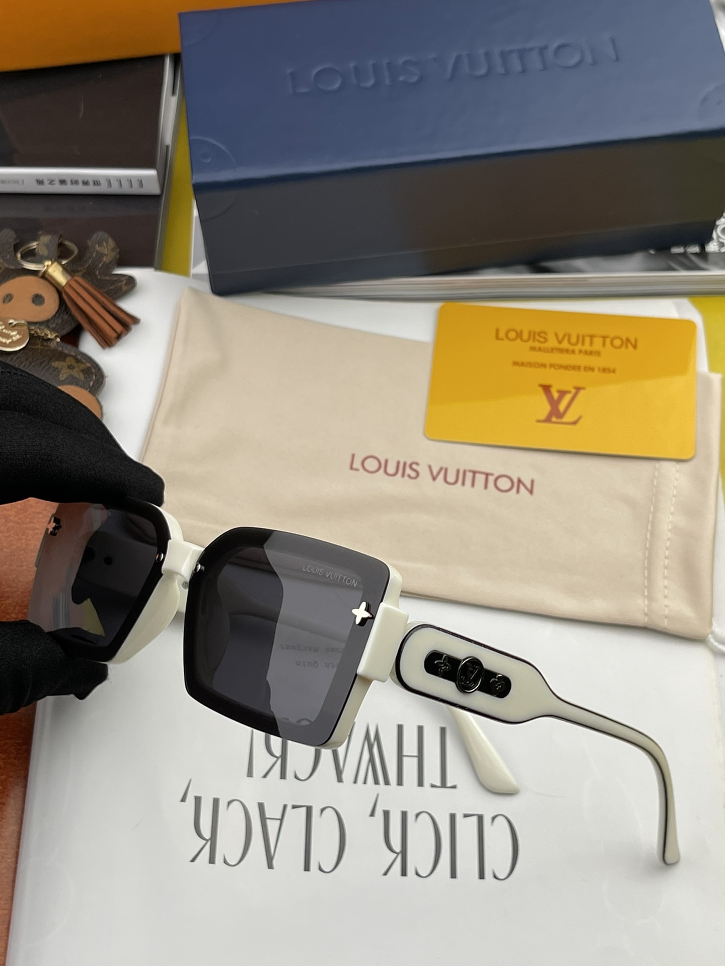[TOP] L&V Sunglasses  - 3 Color -  LV Louis Vuitton
