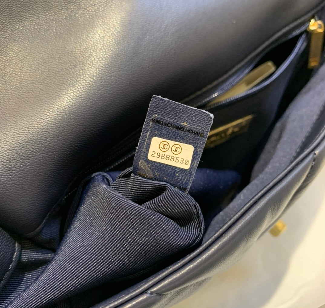 [TOP] CH@NEL19 Bag Small 26cm - Navy Blue - Chanel