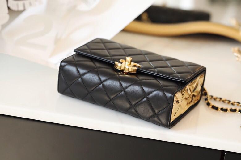[TOP] CH@NEL Box  Flap Bag with Metal Sides Mini - Black & GHW - Chanel