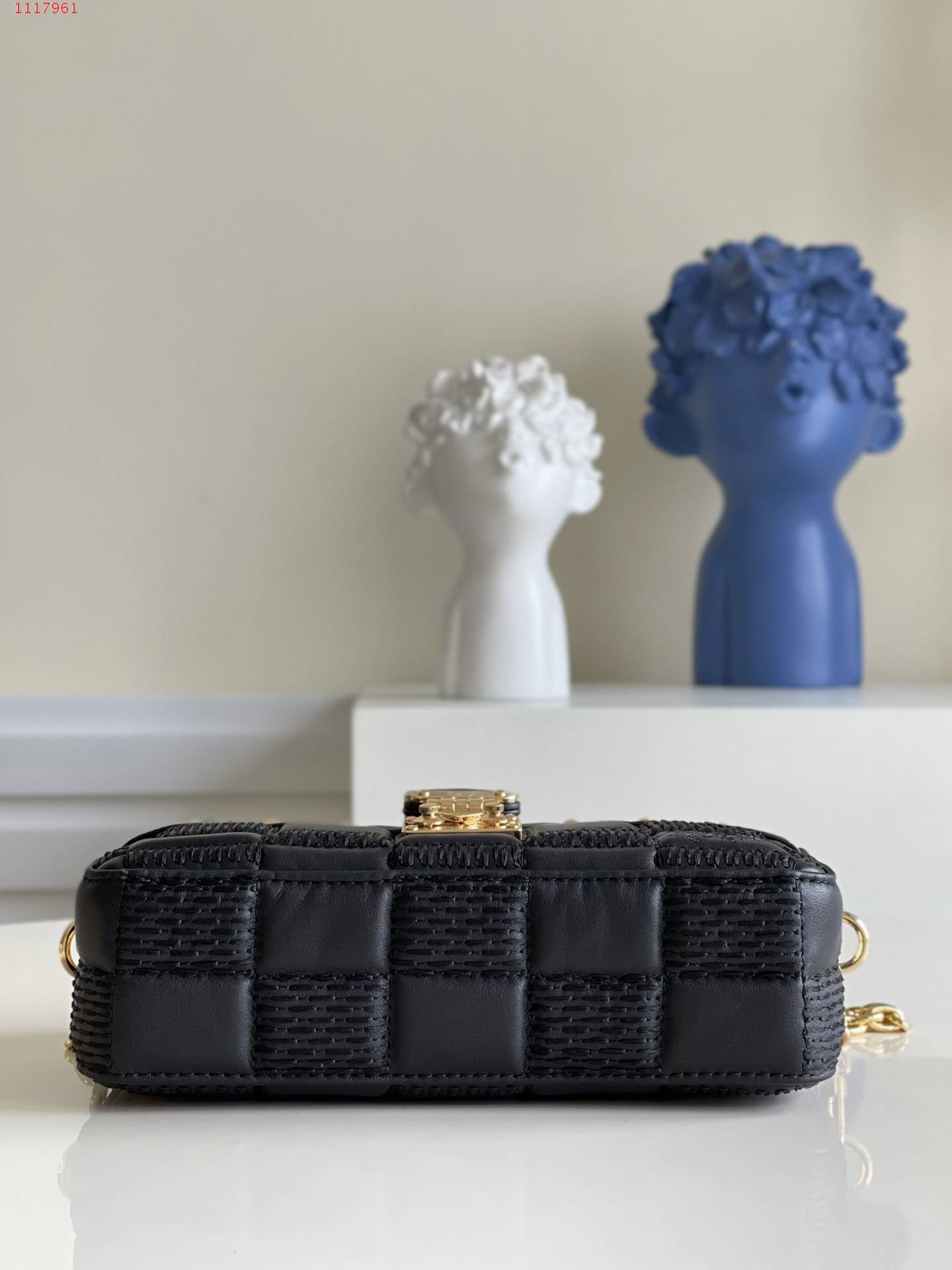 [TOP] L&V £V Troca PM Bag - Black - LV Louis Vuitton