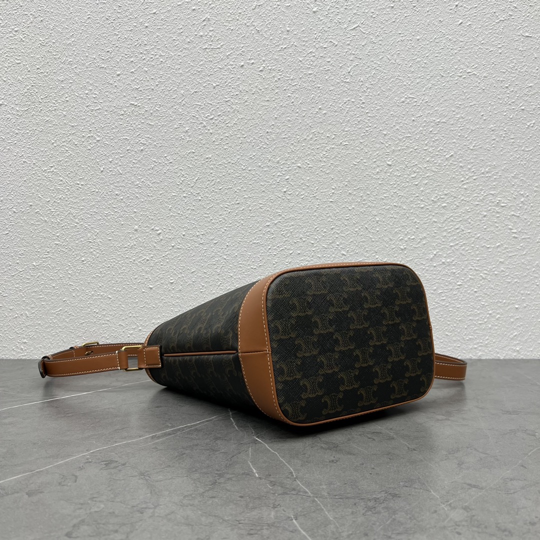 [TOP] C€LINE Cuir Triomphe Monogram Bag - Celine