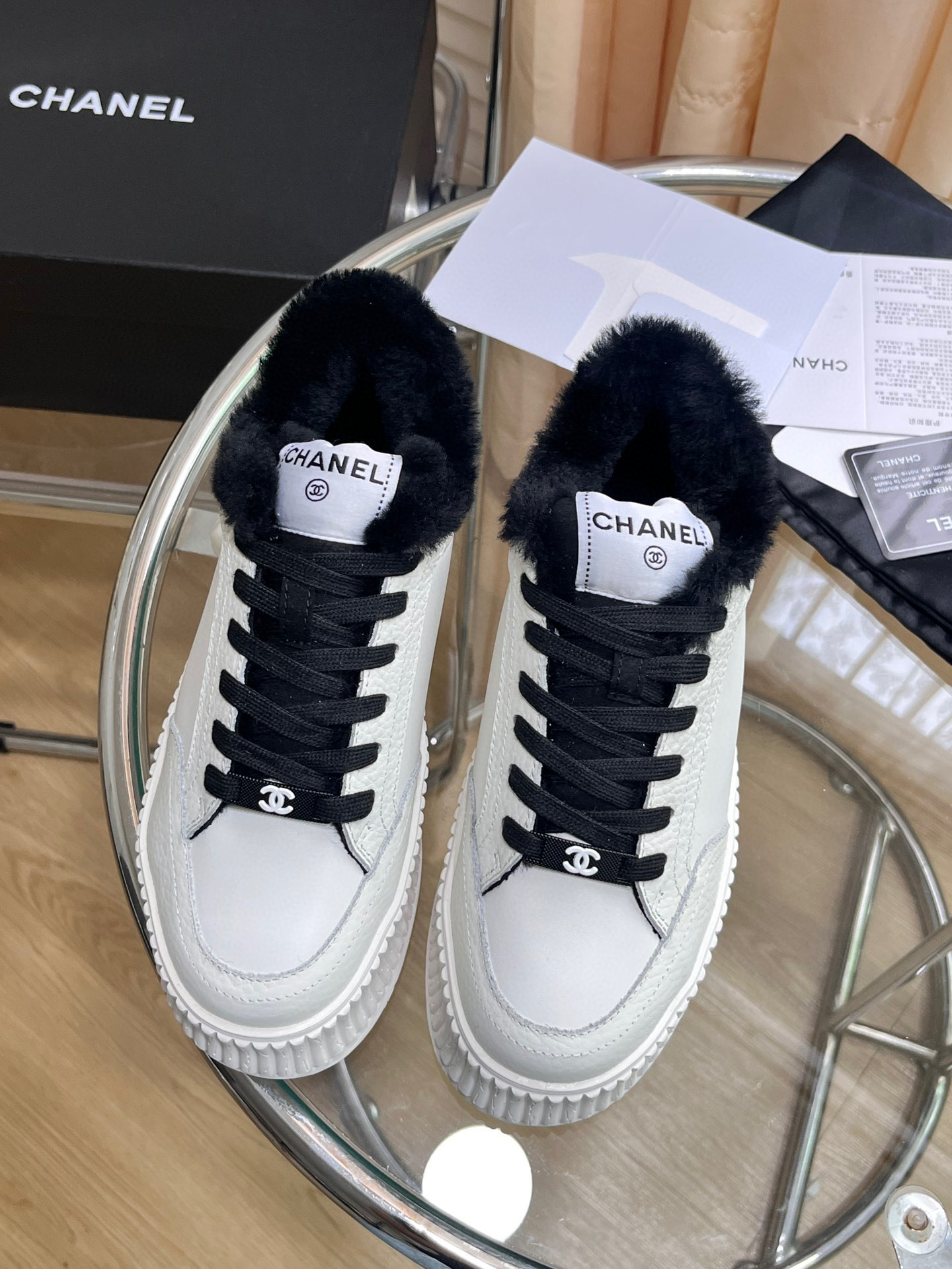 [TOP] CH@NEL Two Tone Sneaker with Fur Trim - Black/White/Pink - Chanel