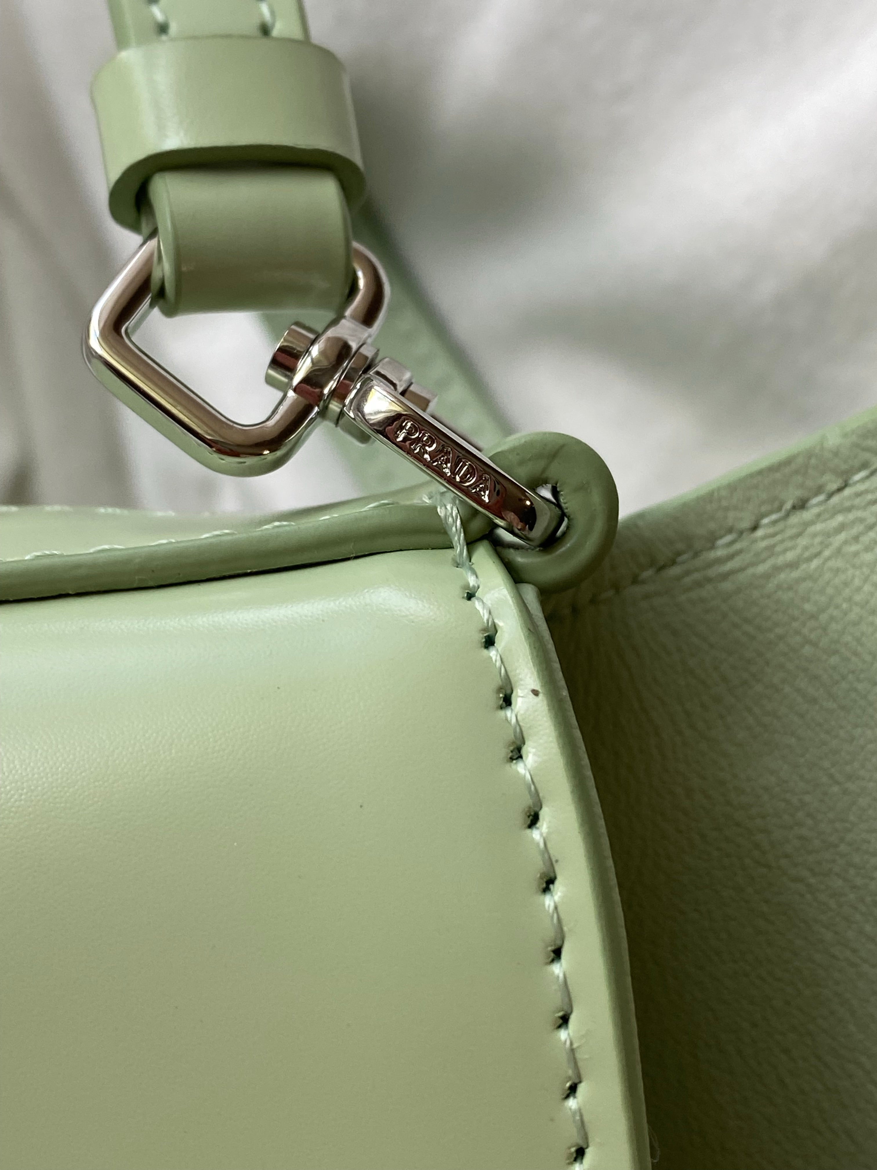 [TOP] PR@DA Cleo Bag Brushed Leather - Green - Prada