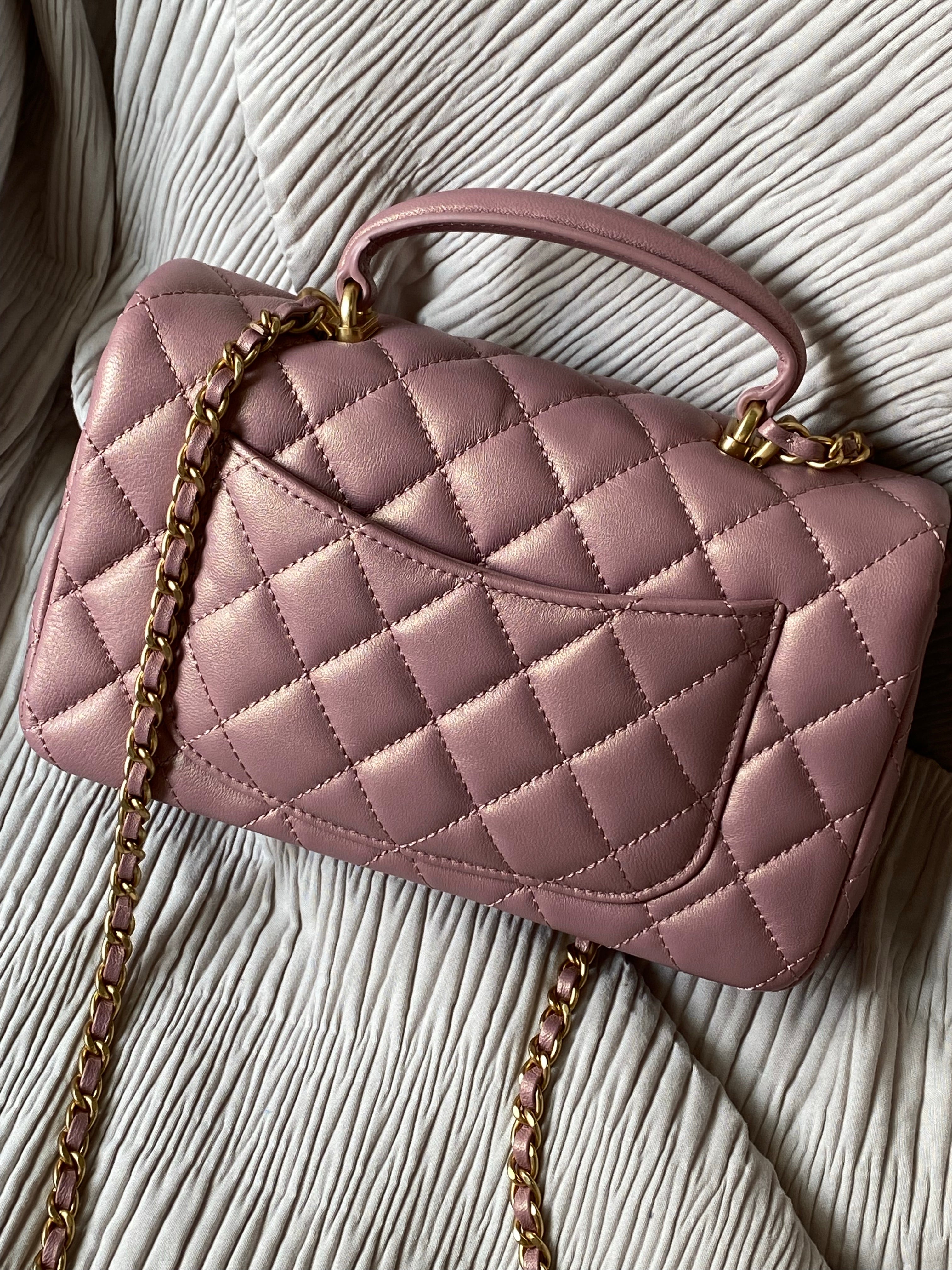 [TOP] CH@NEL Classic Flap Bag with Top Handle Lambskin Mini 20cm - Pink Iridescent - Chanel
