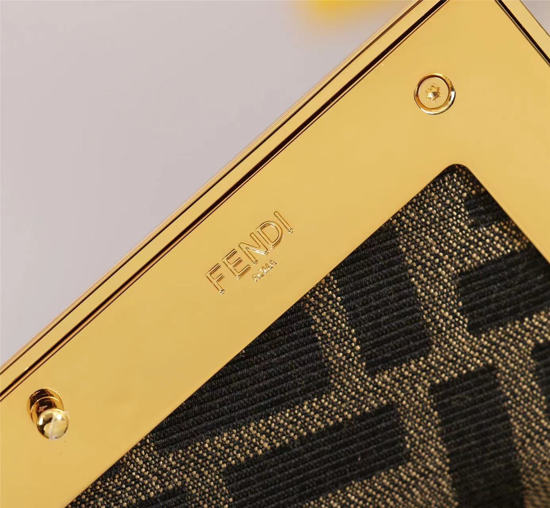 [TOP] F€NDI F€ndi First Sparkling beads Gold - Fendi