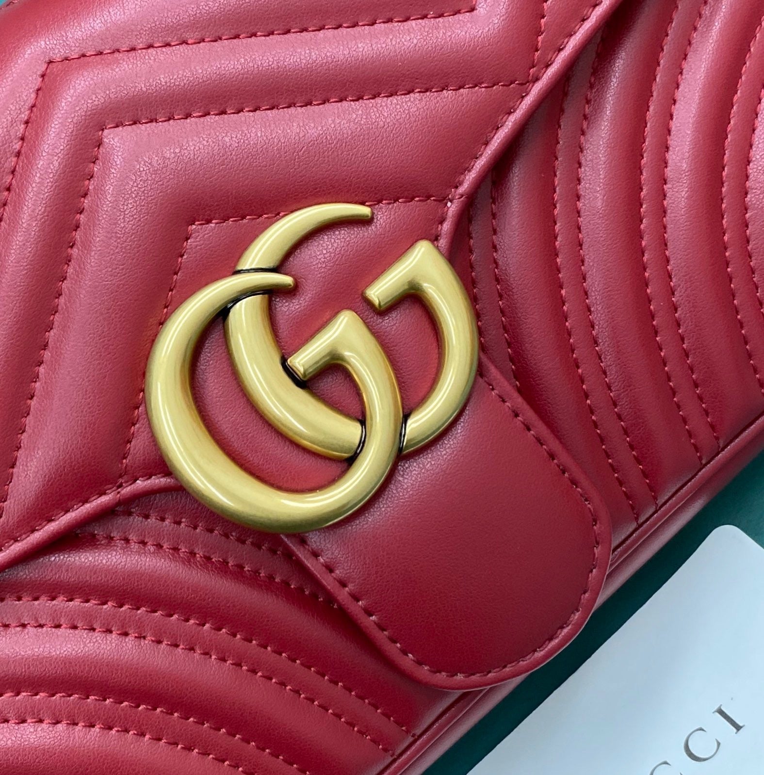 [TOP] GUCC! GG Marmont Bag Matelasse Shoulder Small 26cm - Red - Gucci