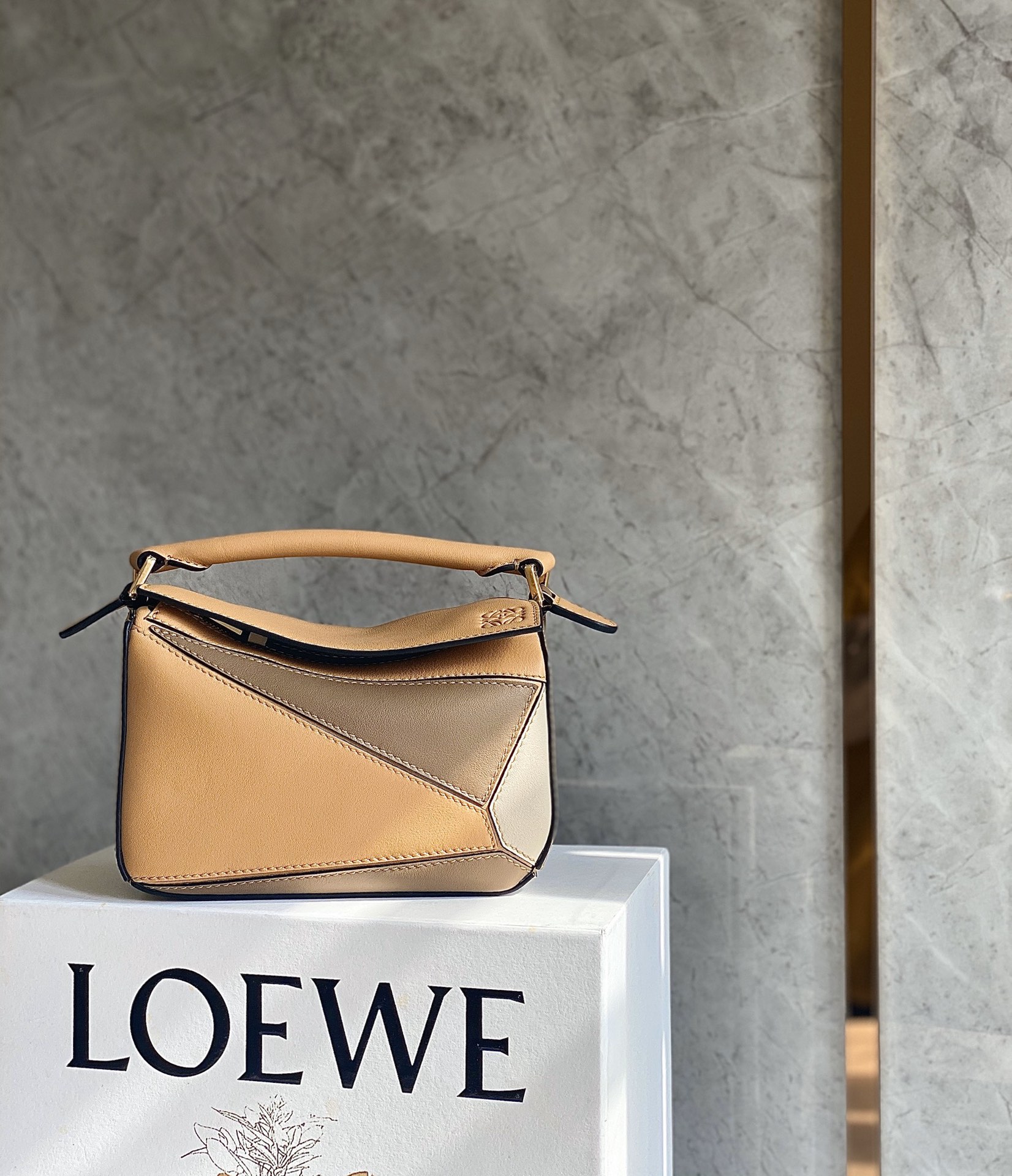 [TOP] LOEW€ Mini Puzzle Bag - Brown - Loewe