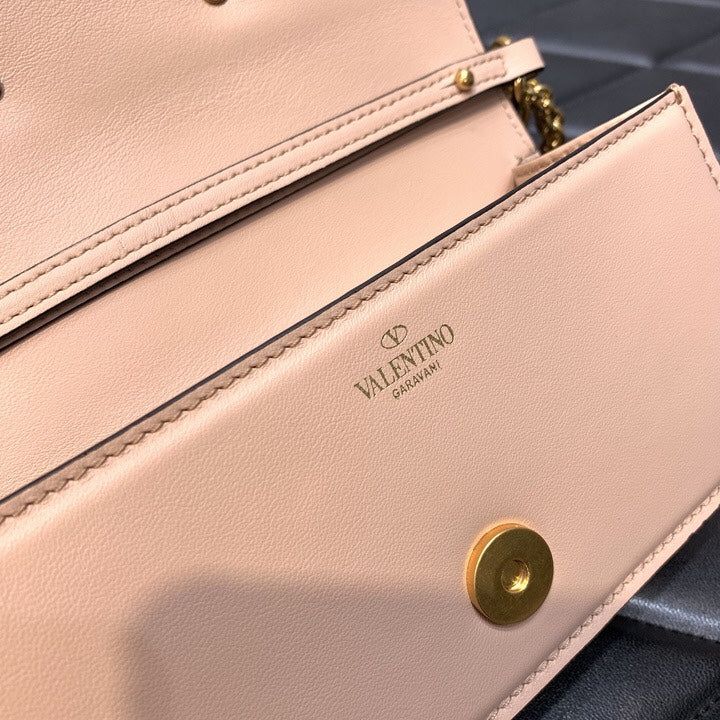[TOP] V@LENTINO V*lentino Loco Small Shoulder Bag w Jewel Logo - Rose Cannelle - Valentino