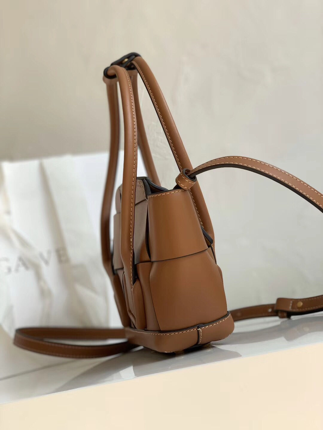 [TOP] B&V Mini Arco 29 Leather Bag - Brown - Bottega Veneta