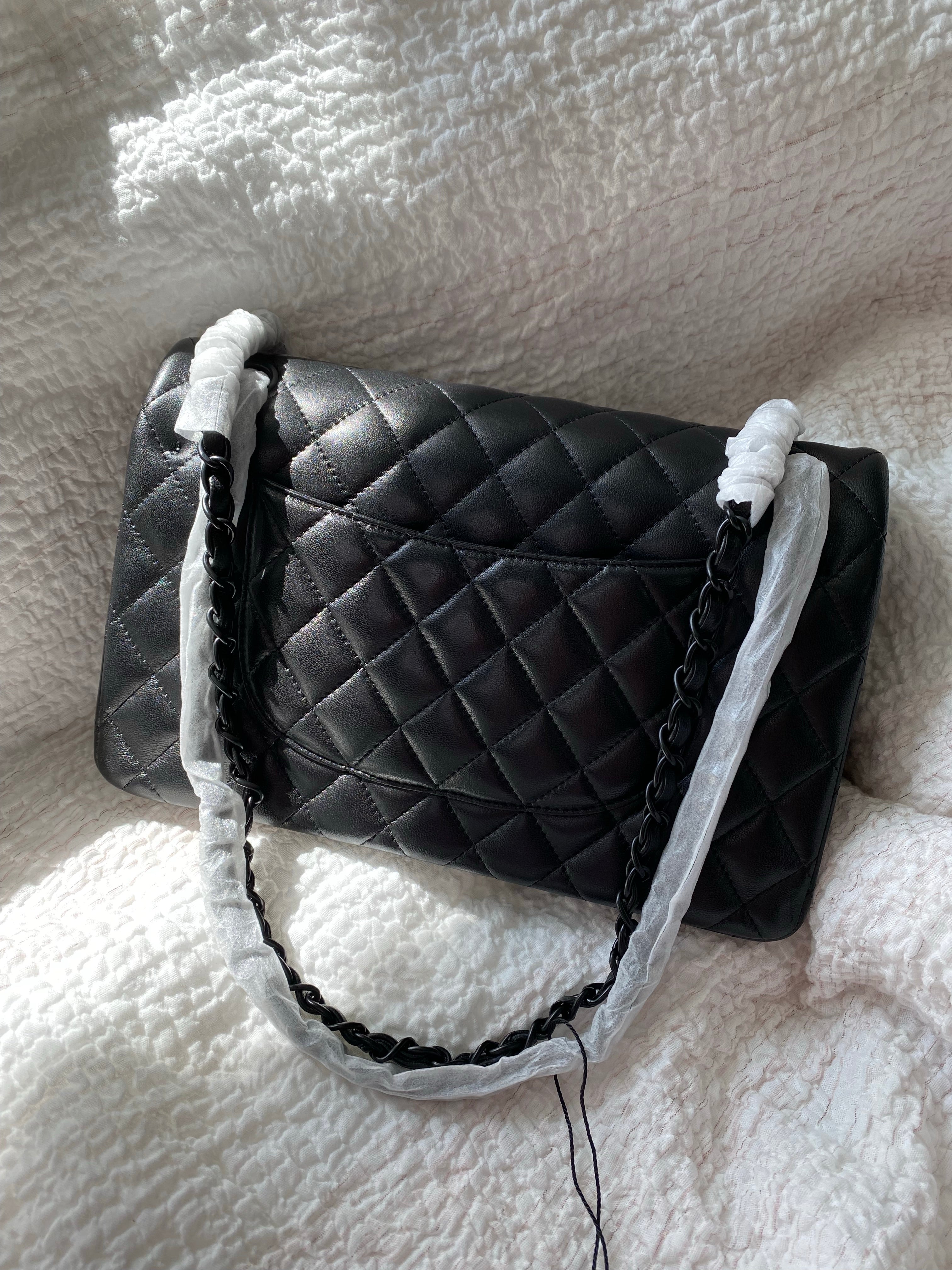 [TOP] CH@NEL Classic Flap Bag Lambskin Medium 25.5cm –  All Black - Chanel