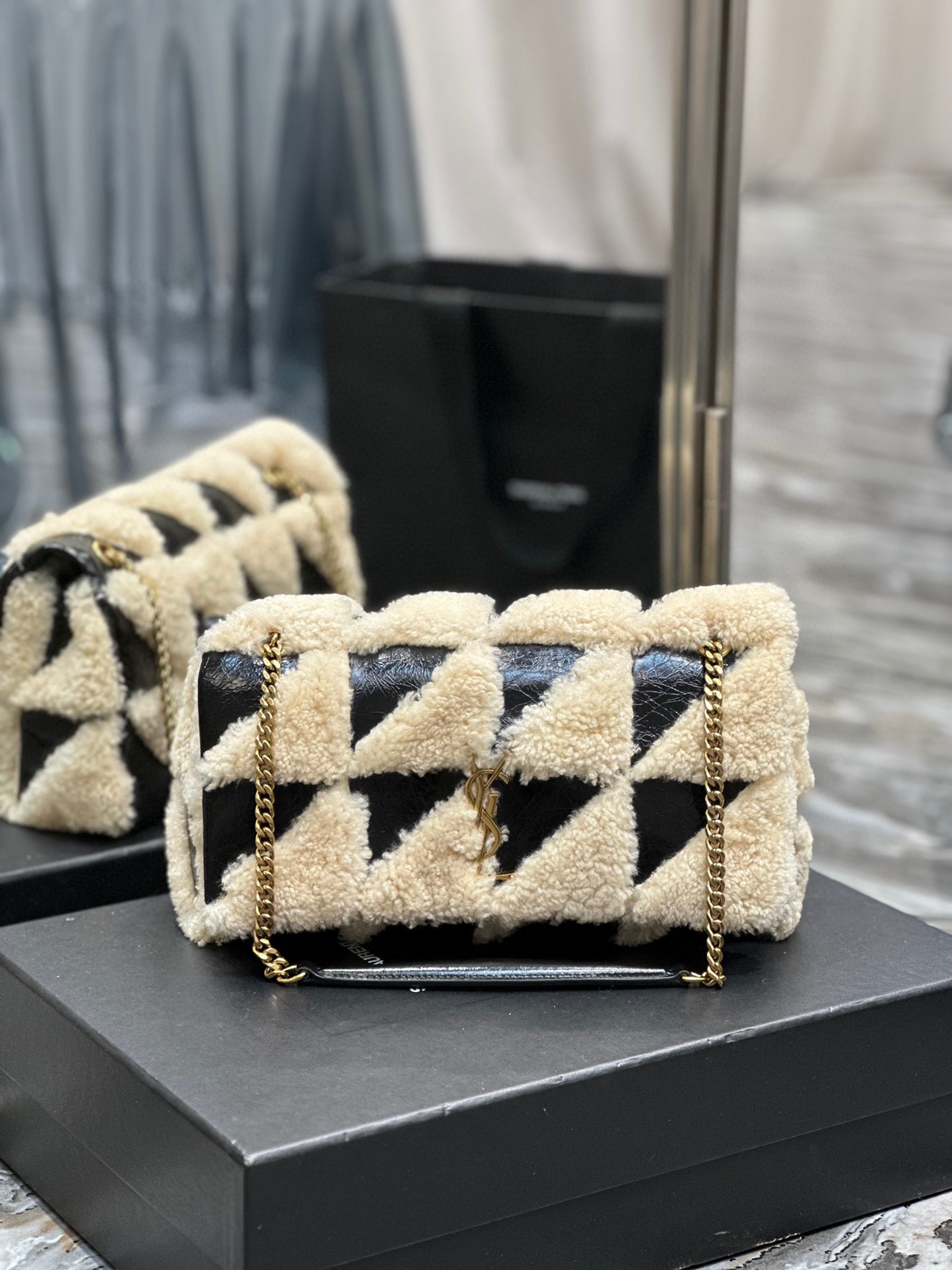 [TOP] Y$L JAMIE Lambswool Shoulder Bag - Ysl Yves Saint Laurent