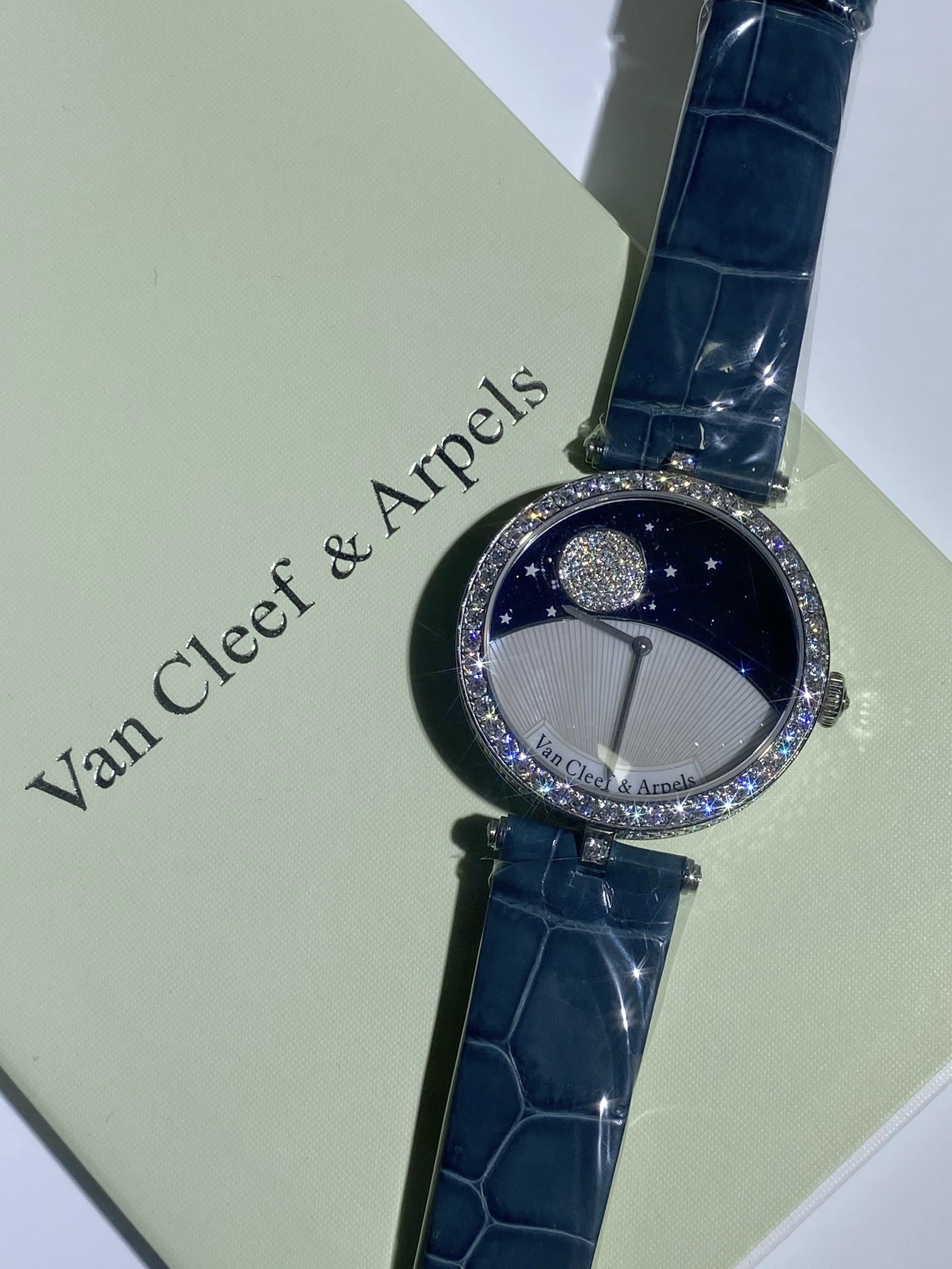 [Top]V@nCleff Van Cleef & TF Watches with Diamonds - 5 Color  - Van Cleff