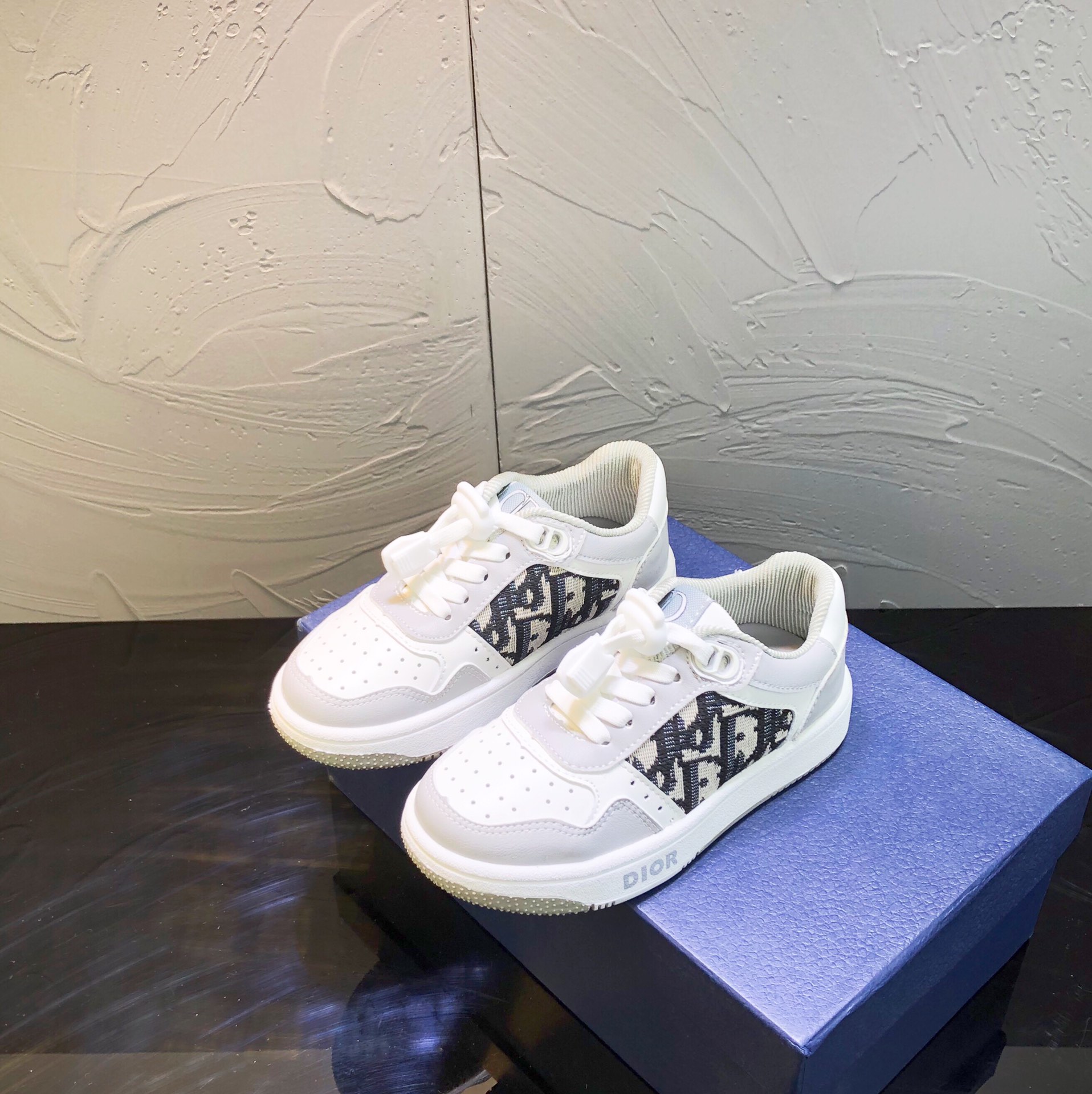 [TOP] D!or Canvas Sneakers - Gray