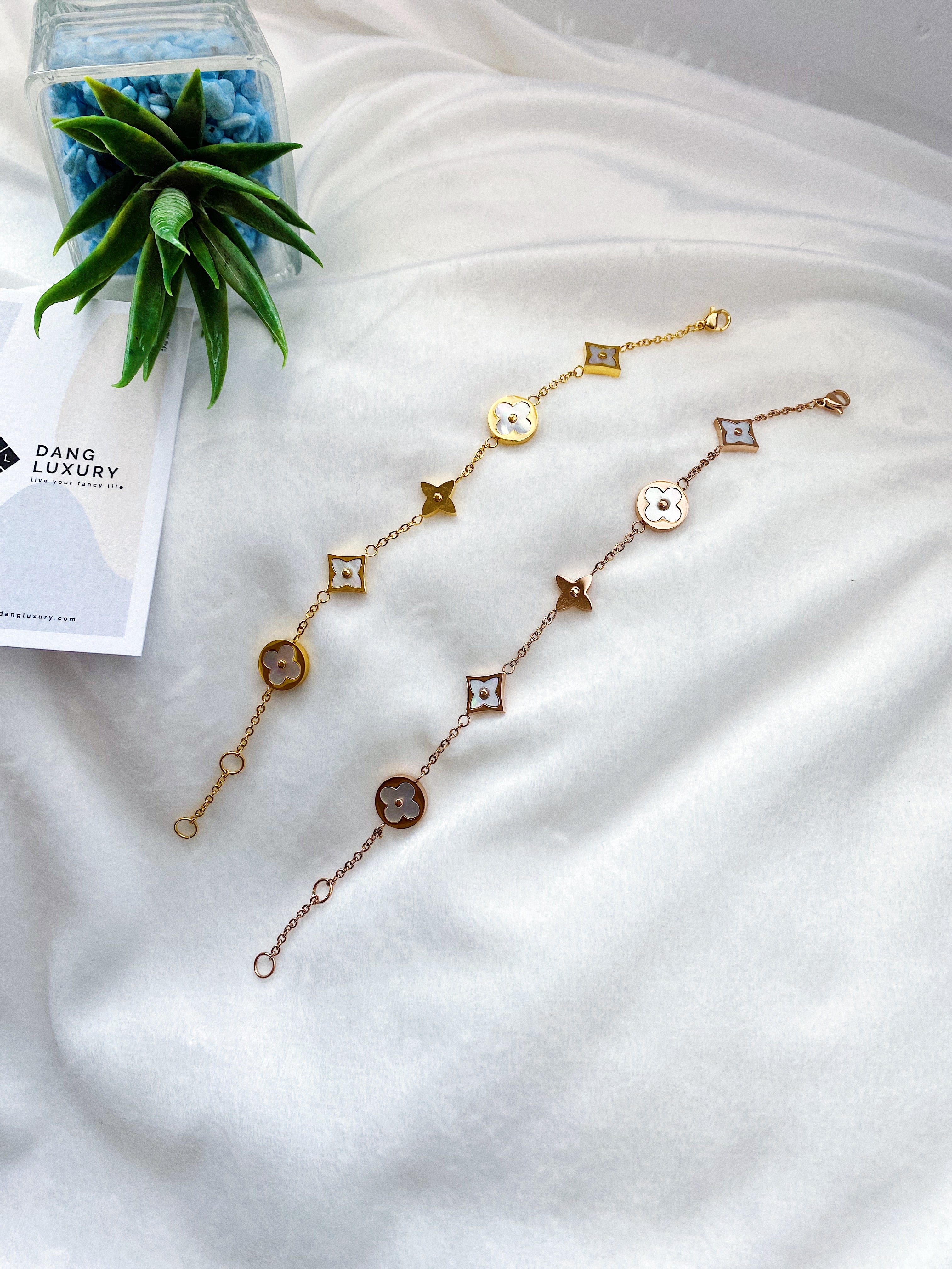 [TOP] L&V Flower Blossom Bracelet - LV Louis Vuitton