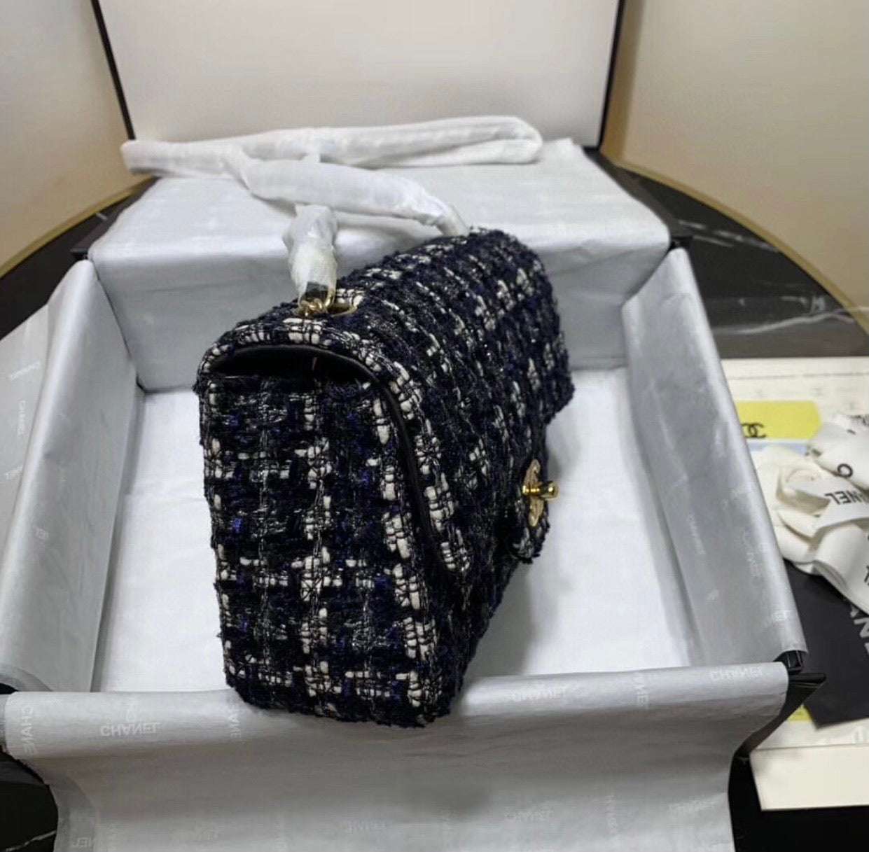 [TOP] CH@NEL Classic Flab Bag Tweed Mini 20cm - Black & GHW - Chanel