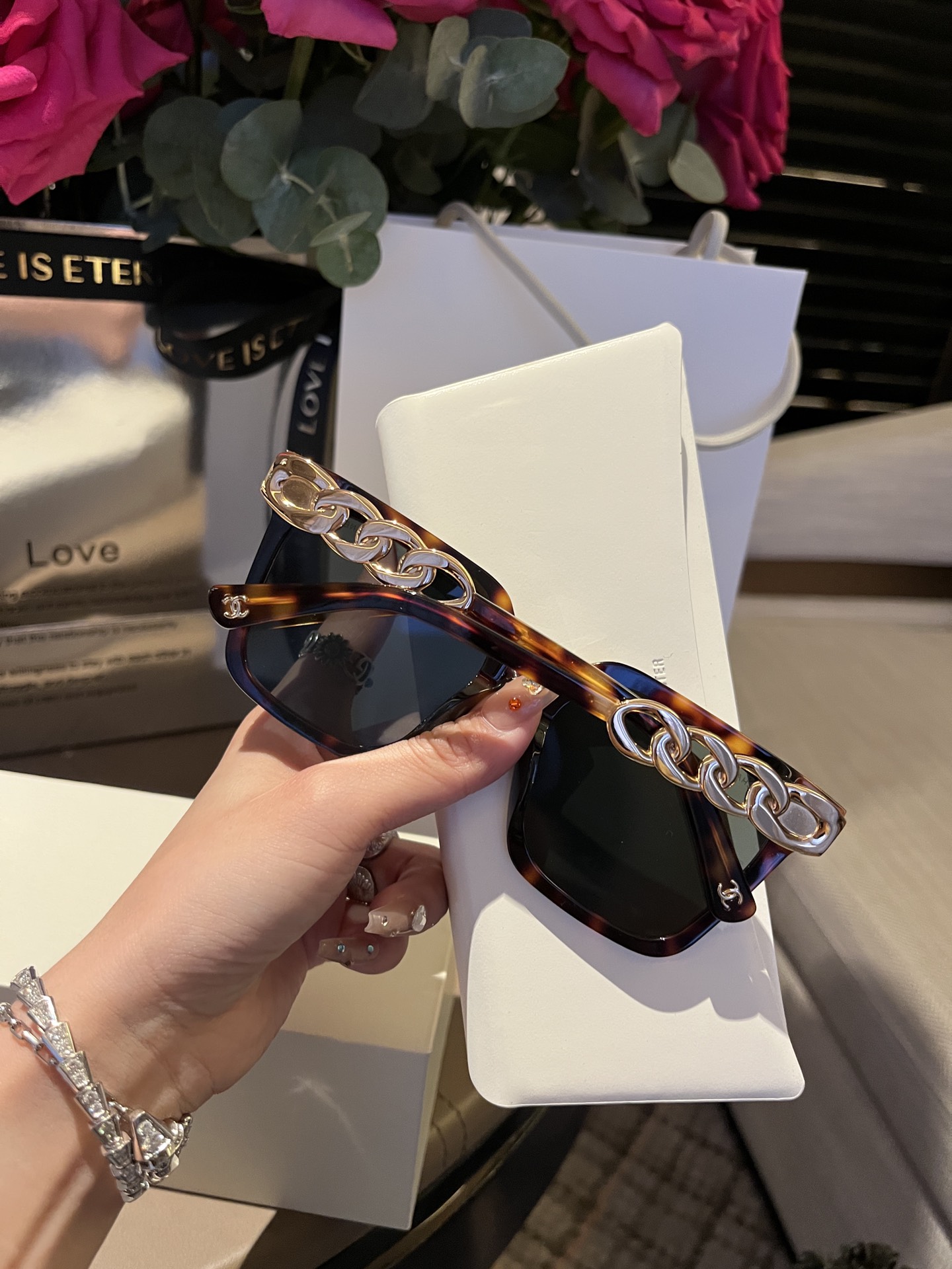 [TOP] CH@NEL Sunglasses - 2 Color - Chanel