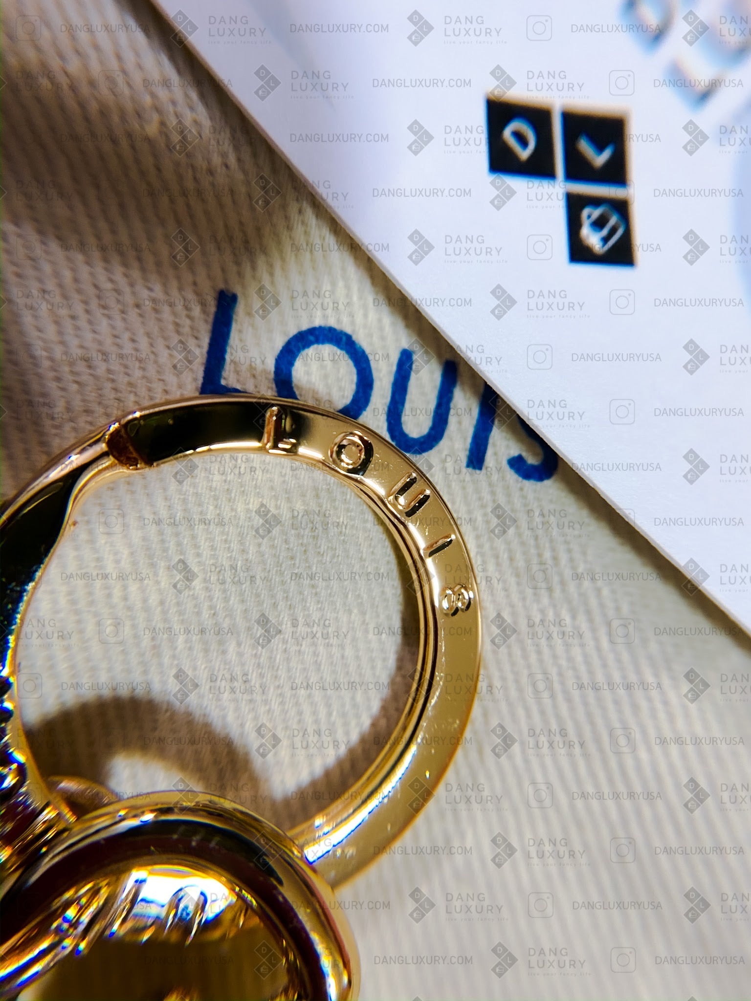 [TOP] L&V LV Key Chain - LV Louis Vuitton