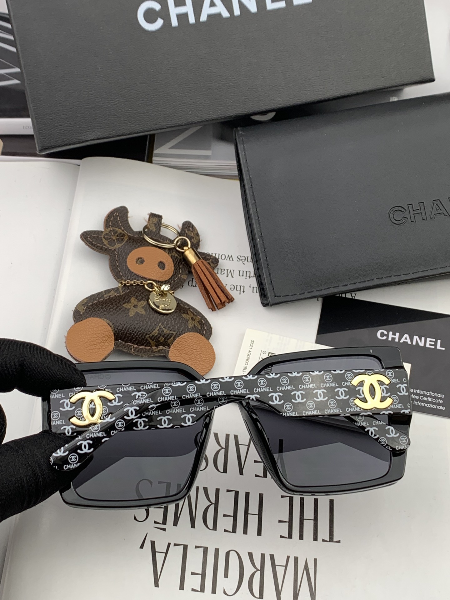 [TOP] CH@NEL Sunglasses - 2 Color - Chanel
