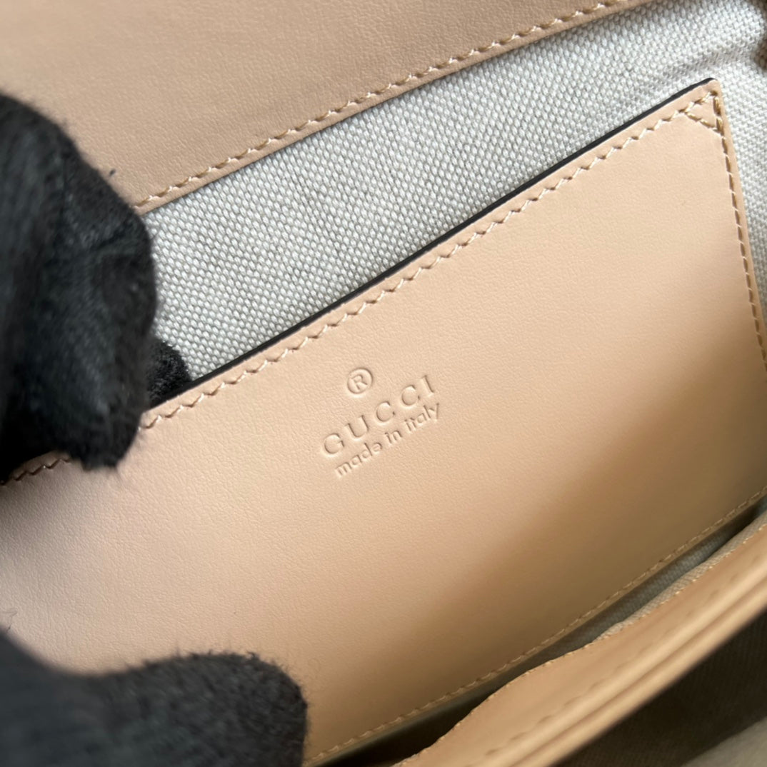 [TOP] GUCC! GG Matelasse Leather Shoulder Bag - Beige - Gucci
