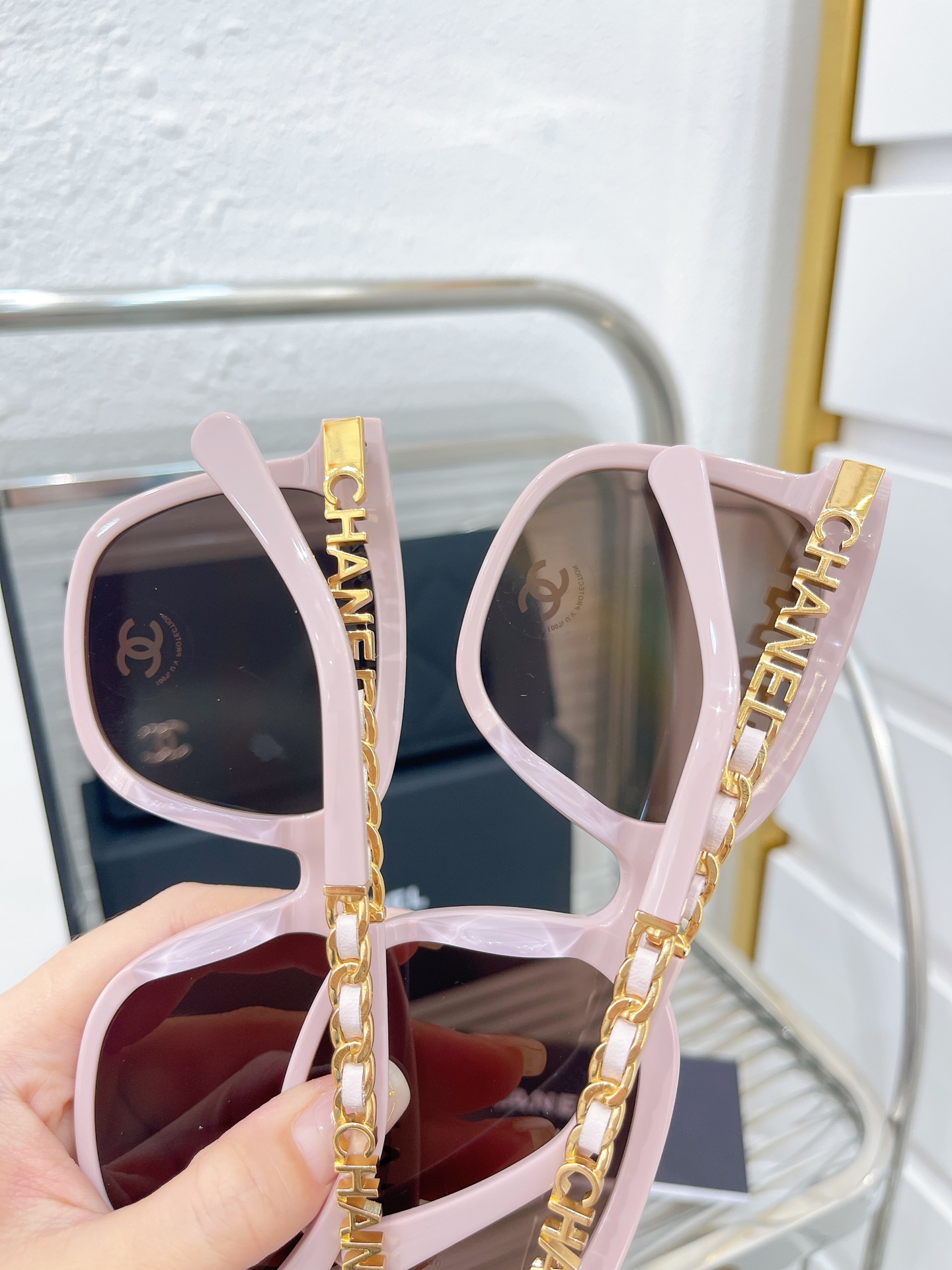[TOP] CH@NEL Sunglasses - Pink - Chanel