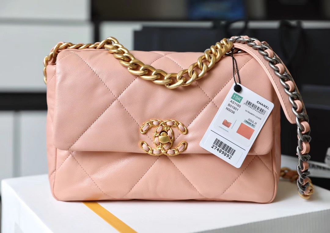 [TOP] CH@NEL 19 Bag Small 26cm - Coral Pink & GHW - Chanel