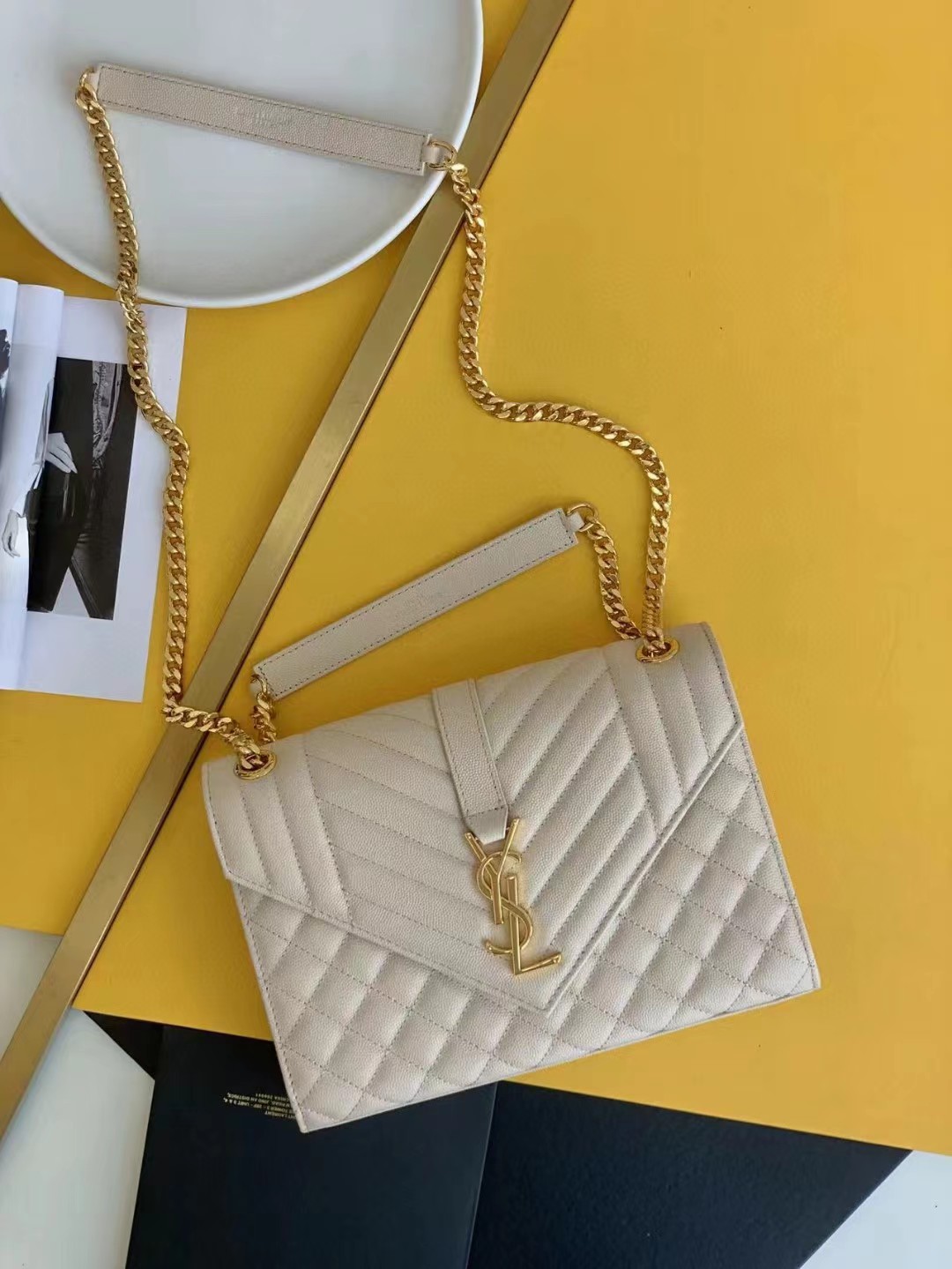 [TOP] Y$L Envelope Bag Caviar Medium 24cm - GHW - Ysl Yves Saint Laurent