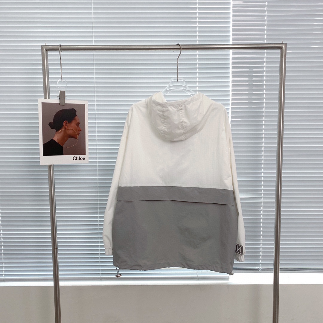 [TOP] CH@NEL Off-White Colorblock Pullover Jacket - Chanel