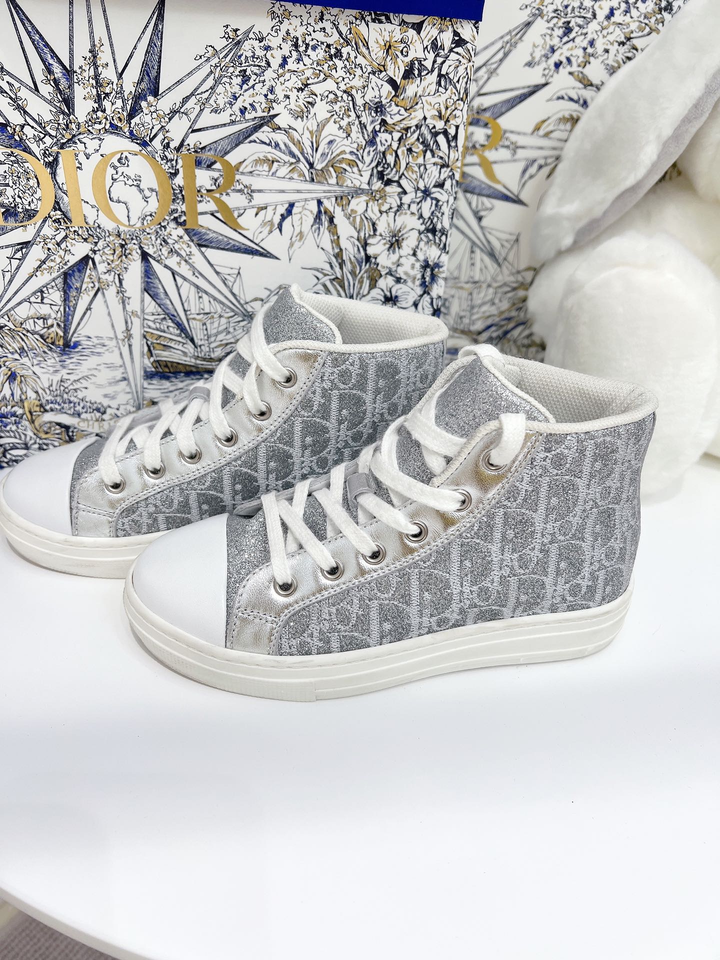 [TOP] D!or Canvas Sneakers - Gray
