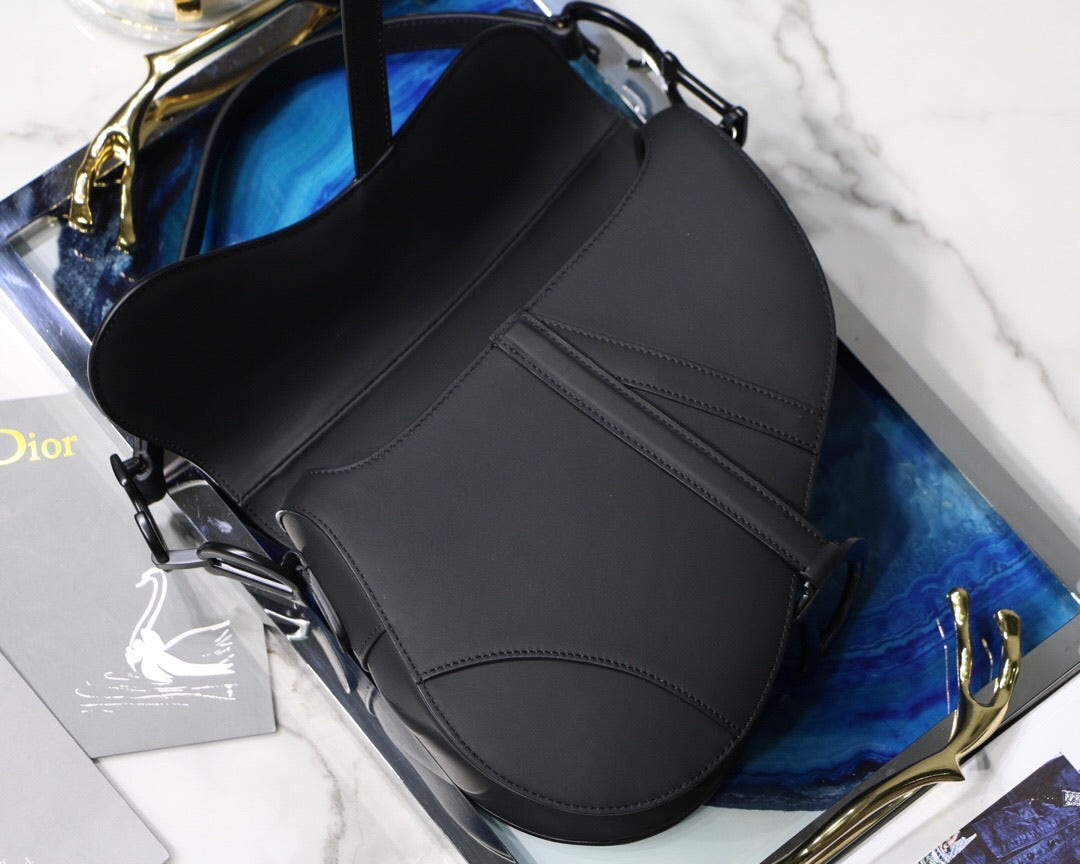 [TOP] D!or Saddle Bag - MATTE BLACK - Christian Dior